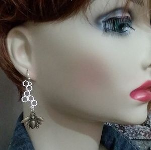 I'll be your Honey Bee ... silver dangle earrings!